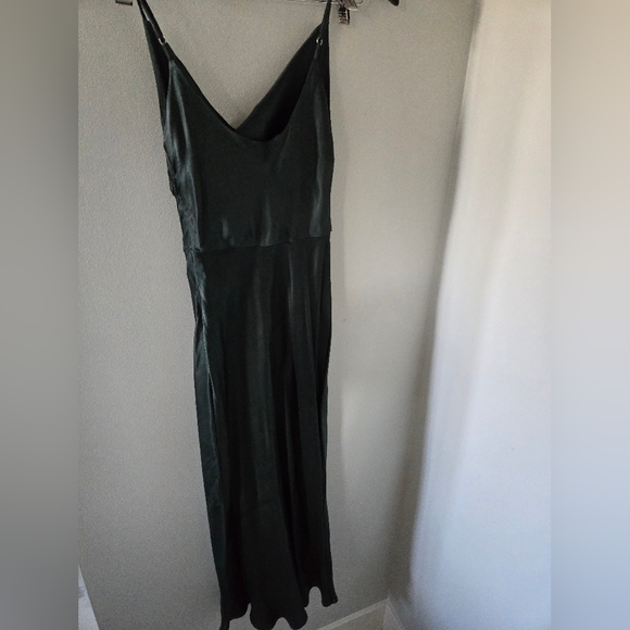 Park and fifth bowen green satin dress xs - Picture 7 of 10